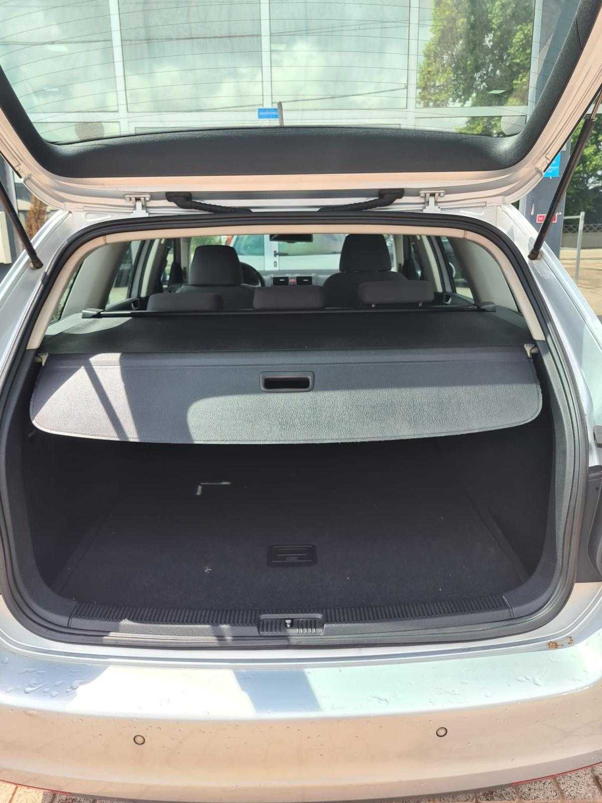 volkswagen-golf-variant-2008-diesel-1896cc