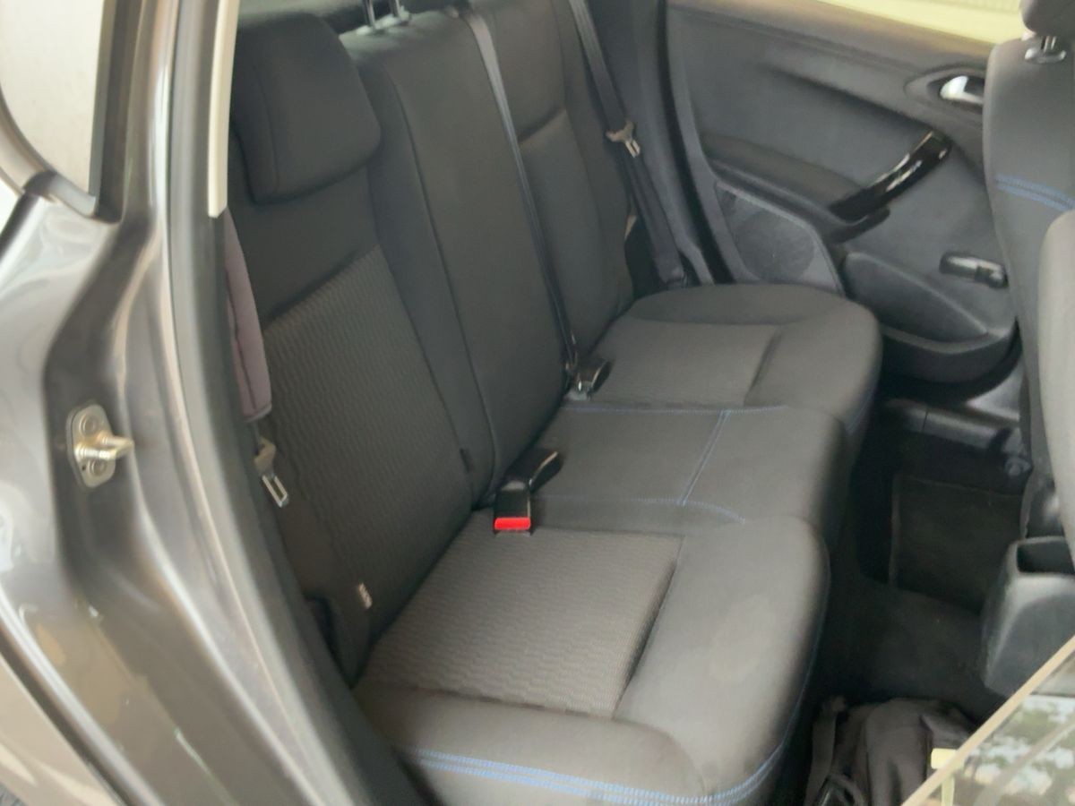 peugeot-208-2019-gasolina-1199cc
