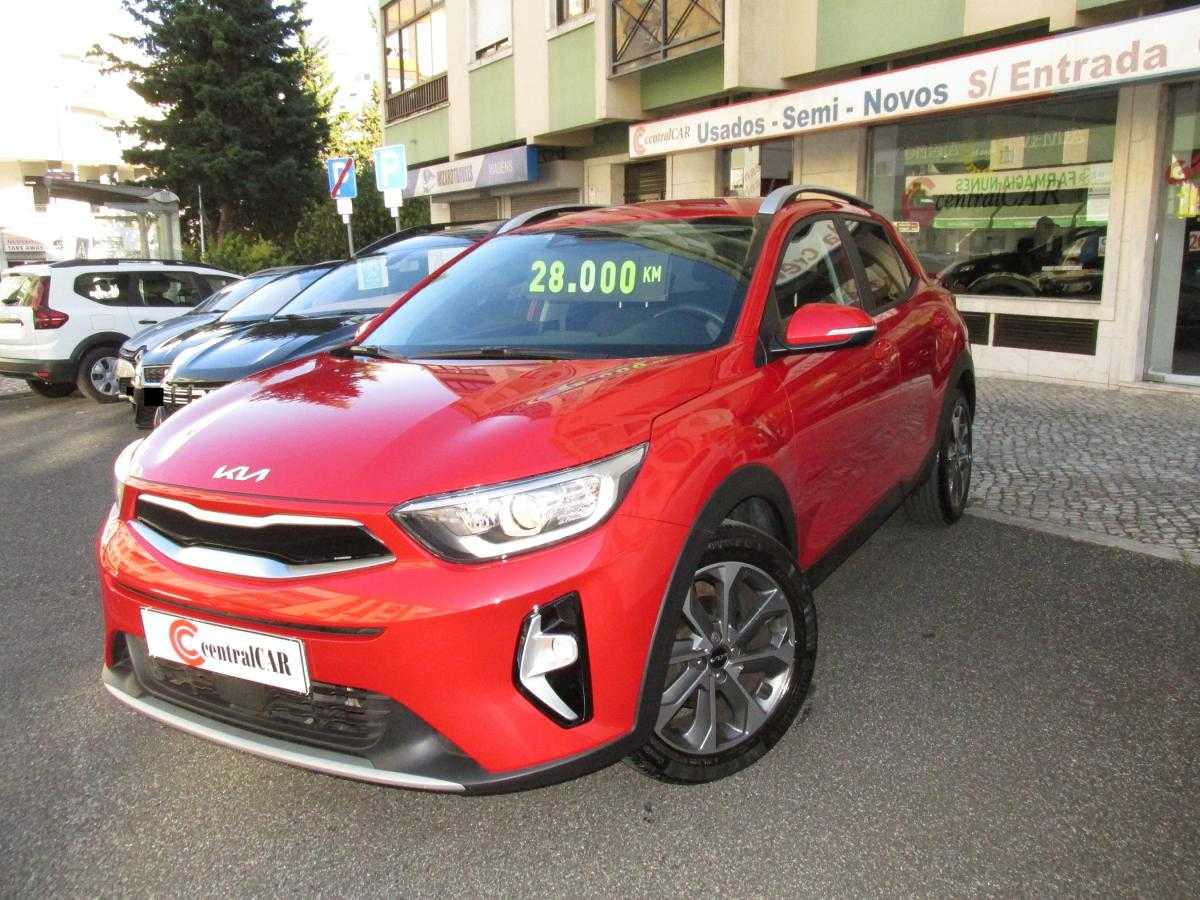 kia-stonic-2023-gasolina-998cc