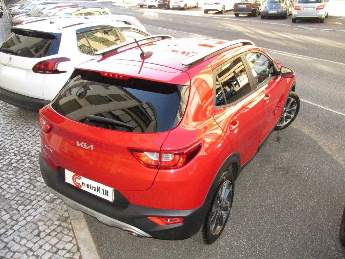 kia-stonic-2023-gasolina-998cc