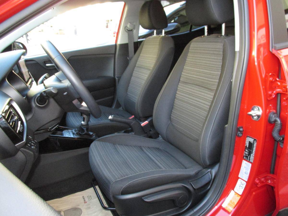 kia-stonic-2023-gasolina-998cc