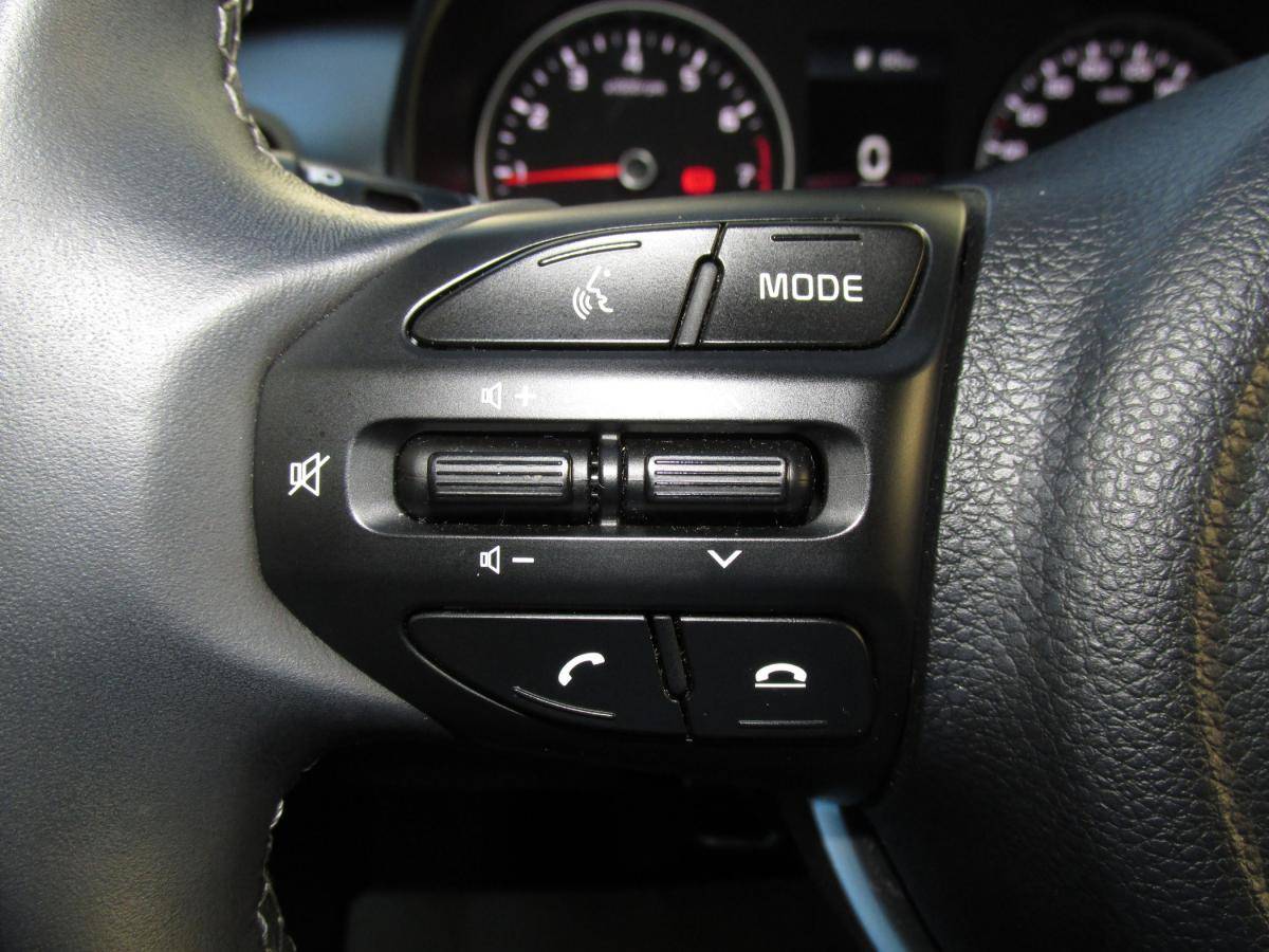kia-stonic-2023-gasolina-998cc