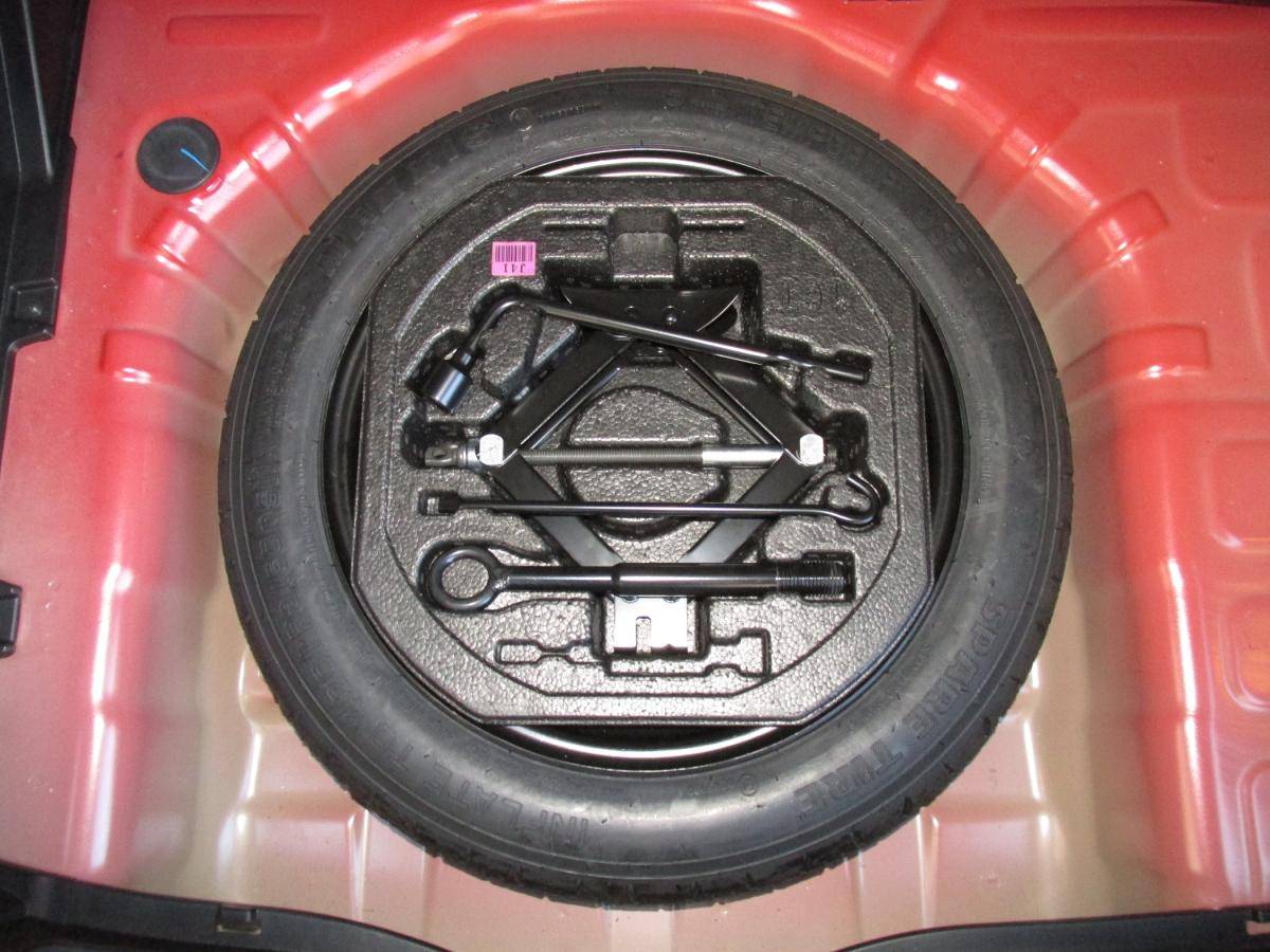 kia-stonic-2023-gasolina-998cc