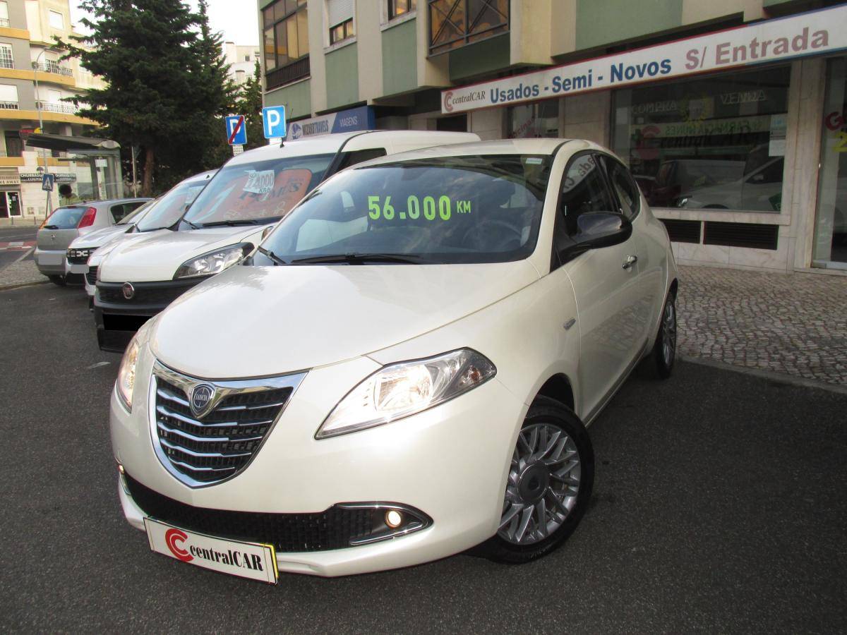 lancia-ypsilon-2011-gasolina-1242cc