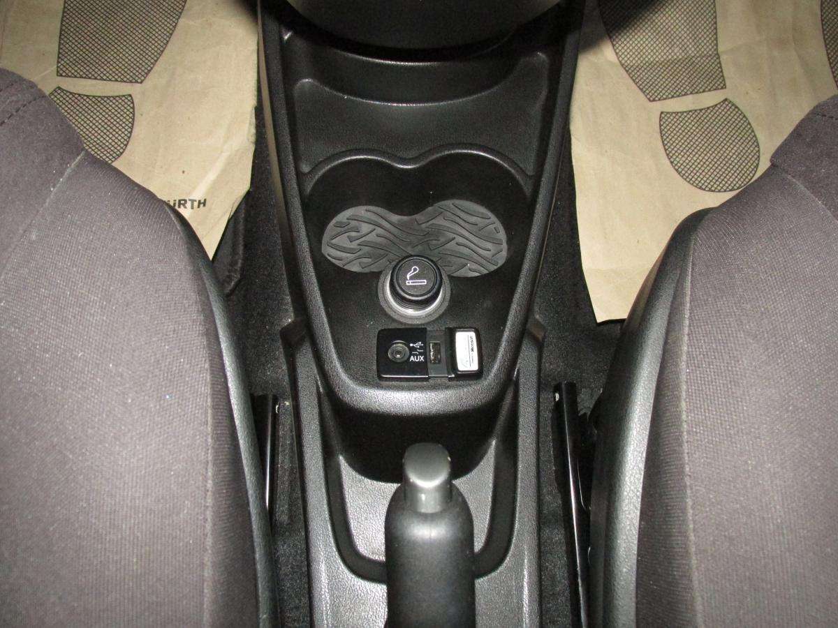 lancia-ypsilon-2011-gasolina-1242cc