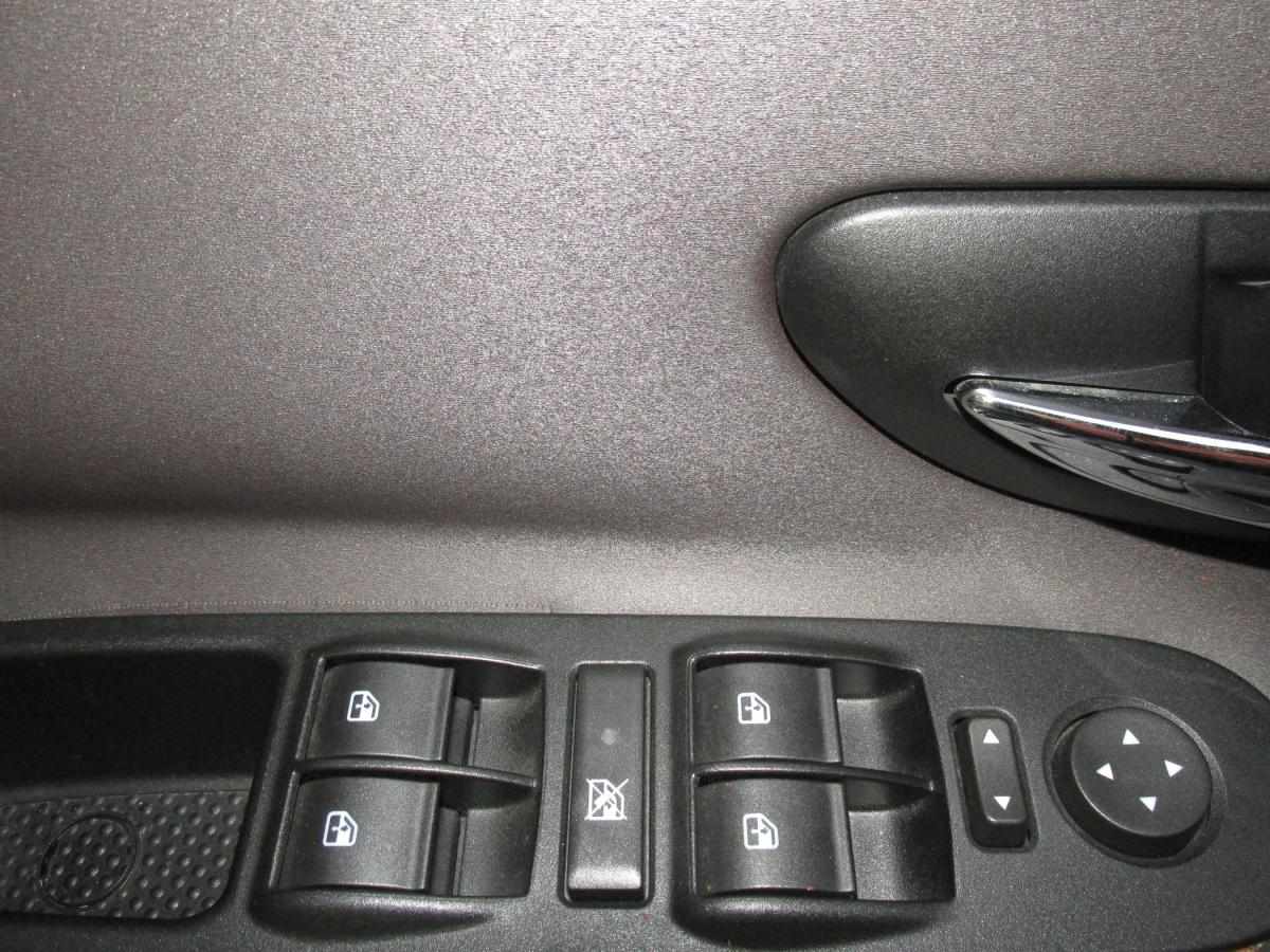 lancia-ypsilon-2011-gasolina-1242cc