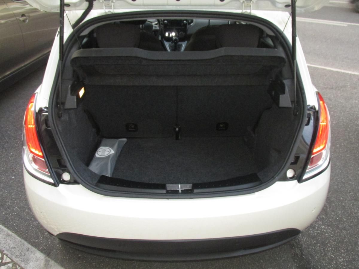 lancia-ypsilon-2011-gasolina-1242cc