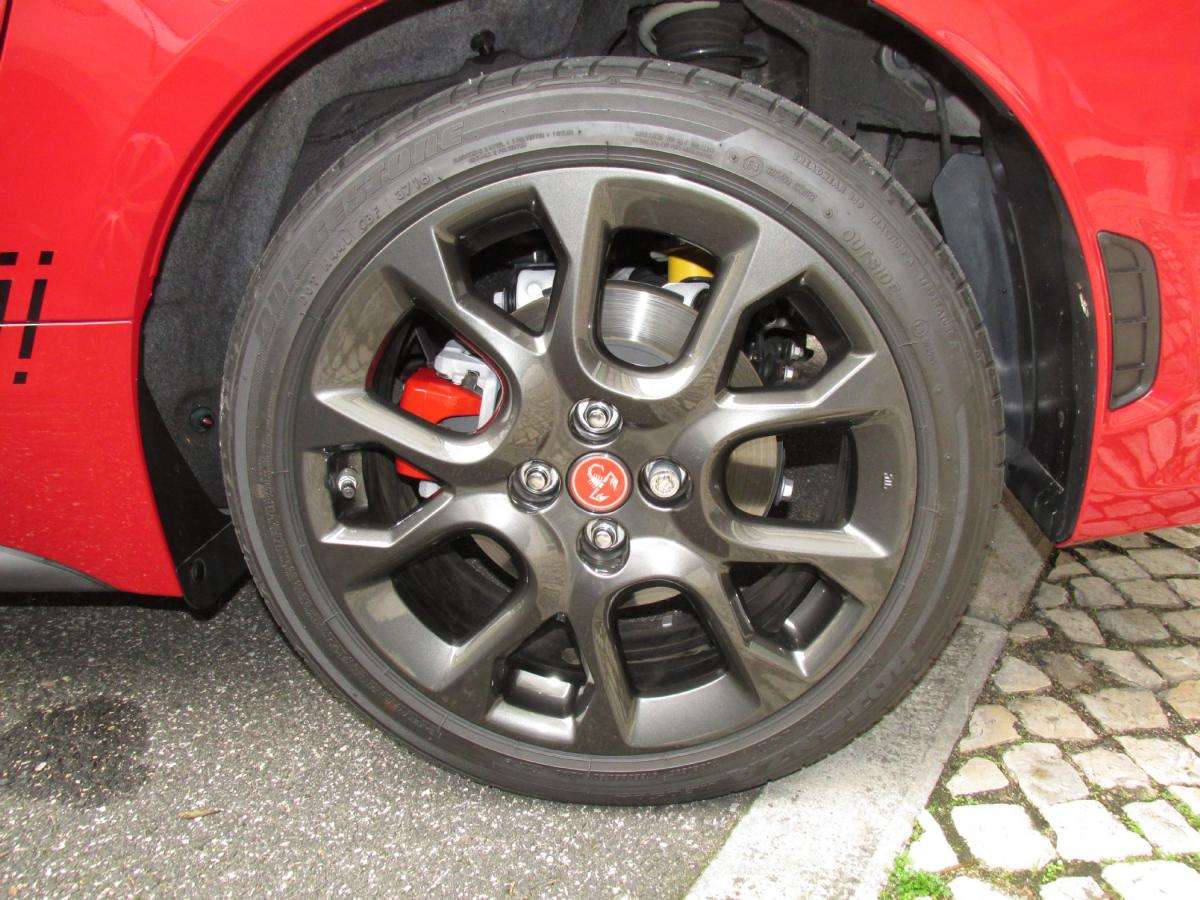 abarth-124-spider-2019-gasolina-1368cc