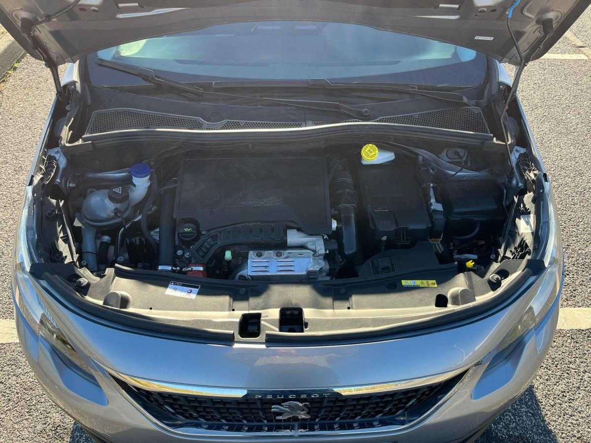 peugeot-2008-2019-gasolina-1199cc