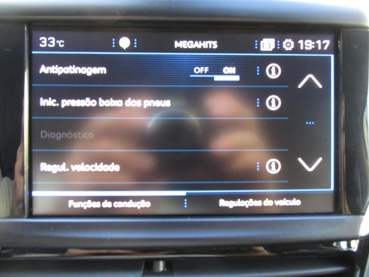 peugeot-2008-2019-gasolina-1199cc