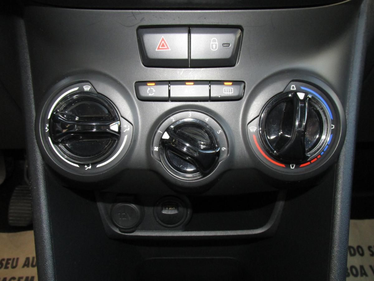 peugeot-2008-2019-gasolina-1199cc