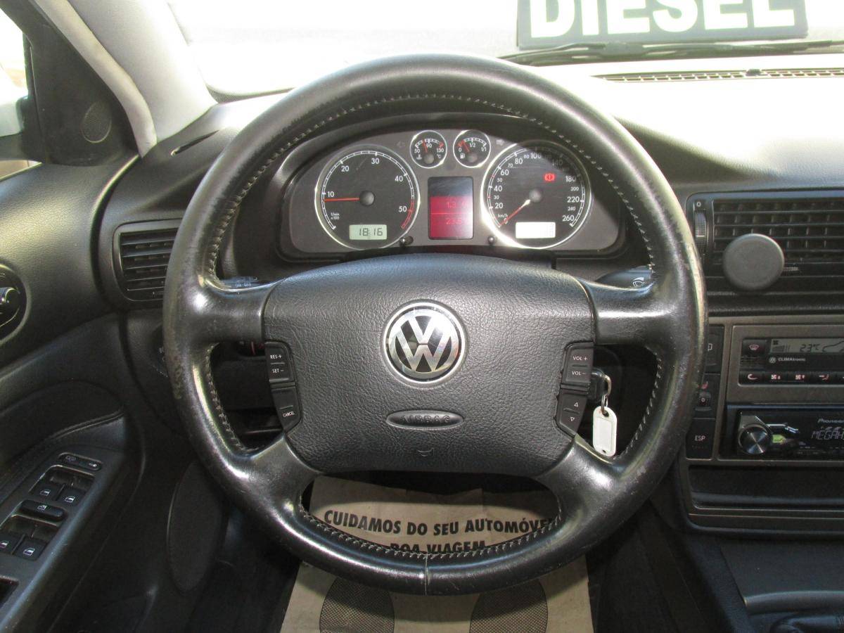 volkswagen-passat-variant-2001-diesel-1896cc