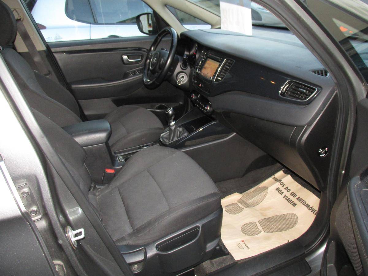 kia-carens-2016-diesel-1685cc