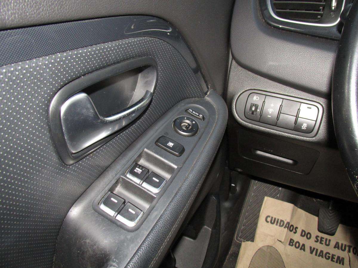 kia-carens-2016-diesel-1685cc