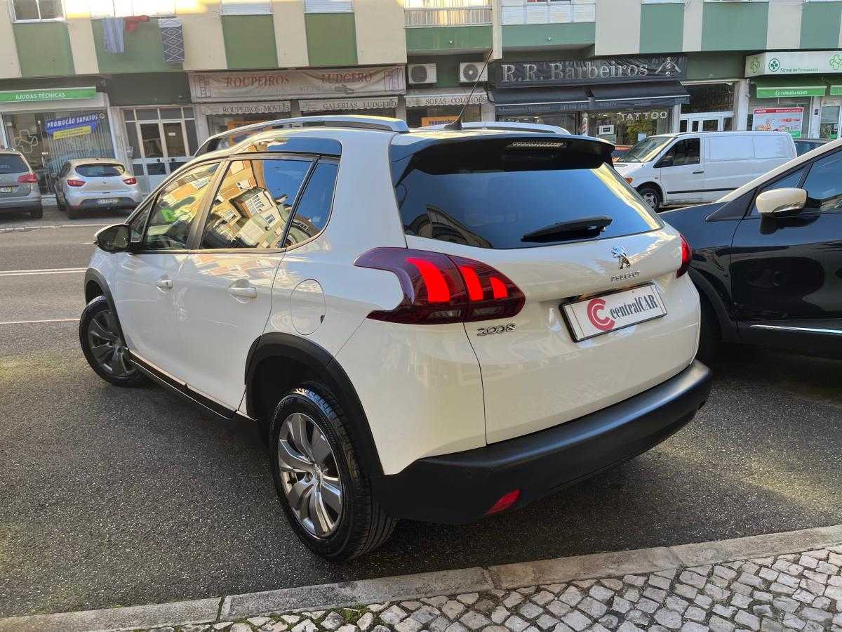 peugeot-2008-2019-diesel-1499cc