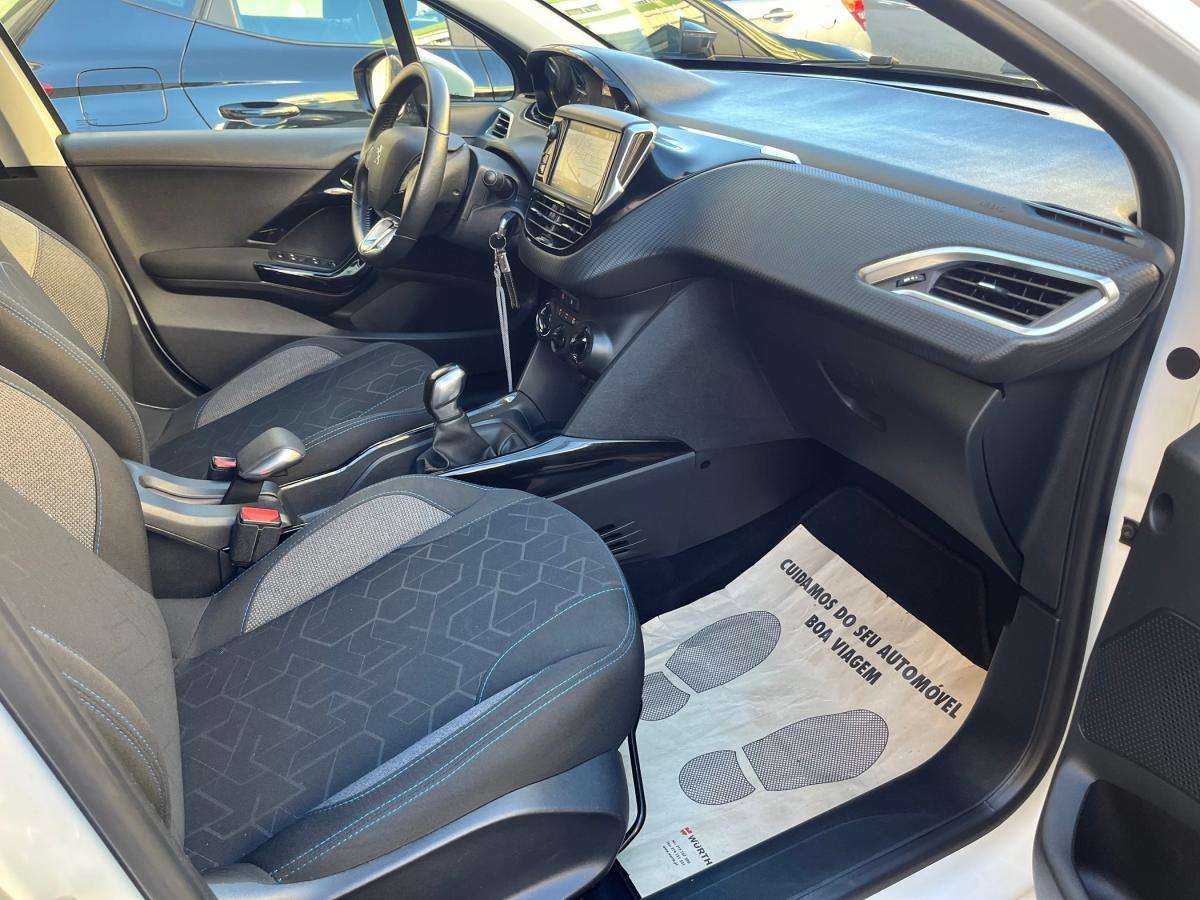 peugeot-2008-2019-diesel-1499cc