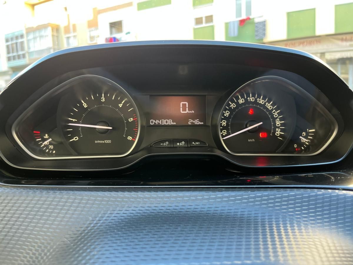 peugeot-2008-2019-diesel-1499cc