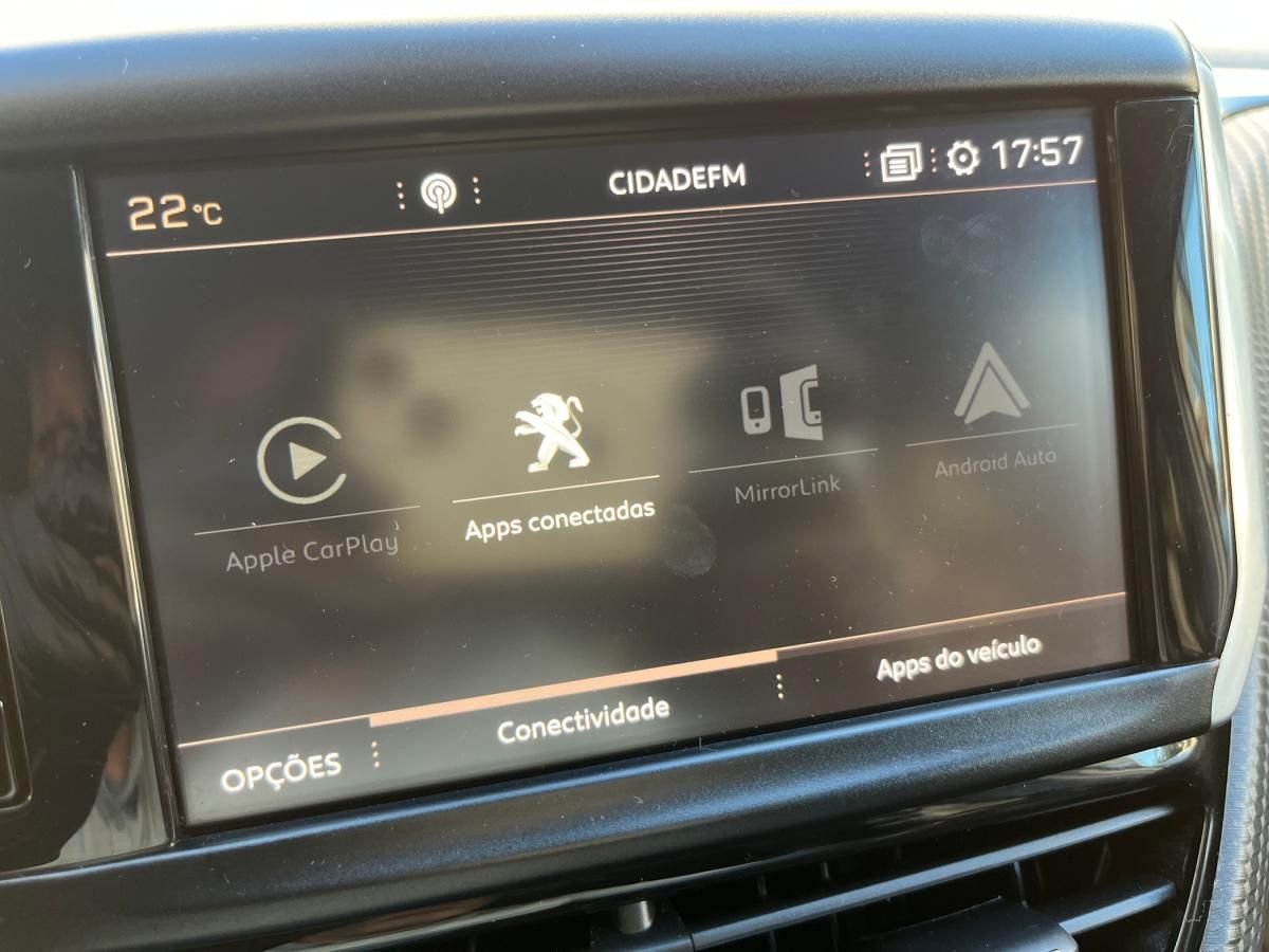peugeot-2008-2019-diesel-1499cc