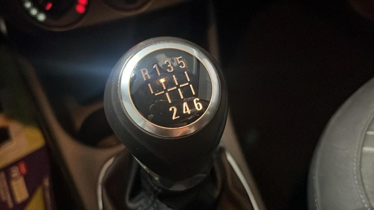 opel-corsa-2015-gasolina-999cc
