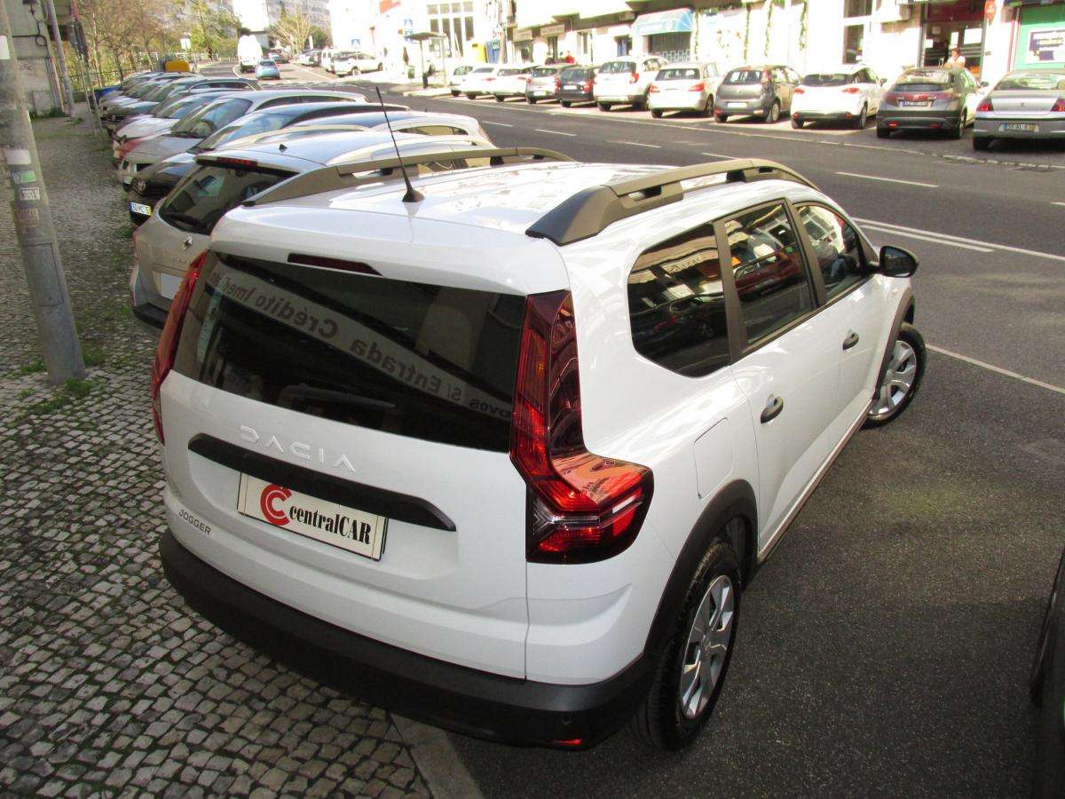 dacia-jogger-2023-gpl-999cc