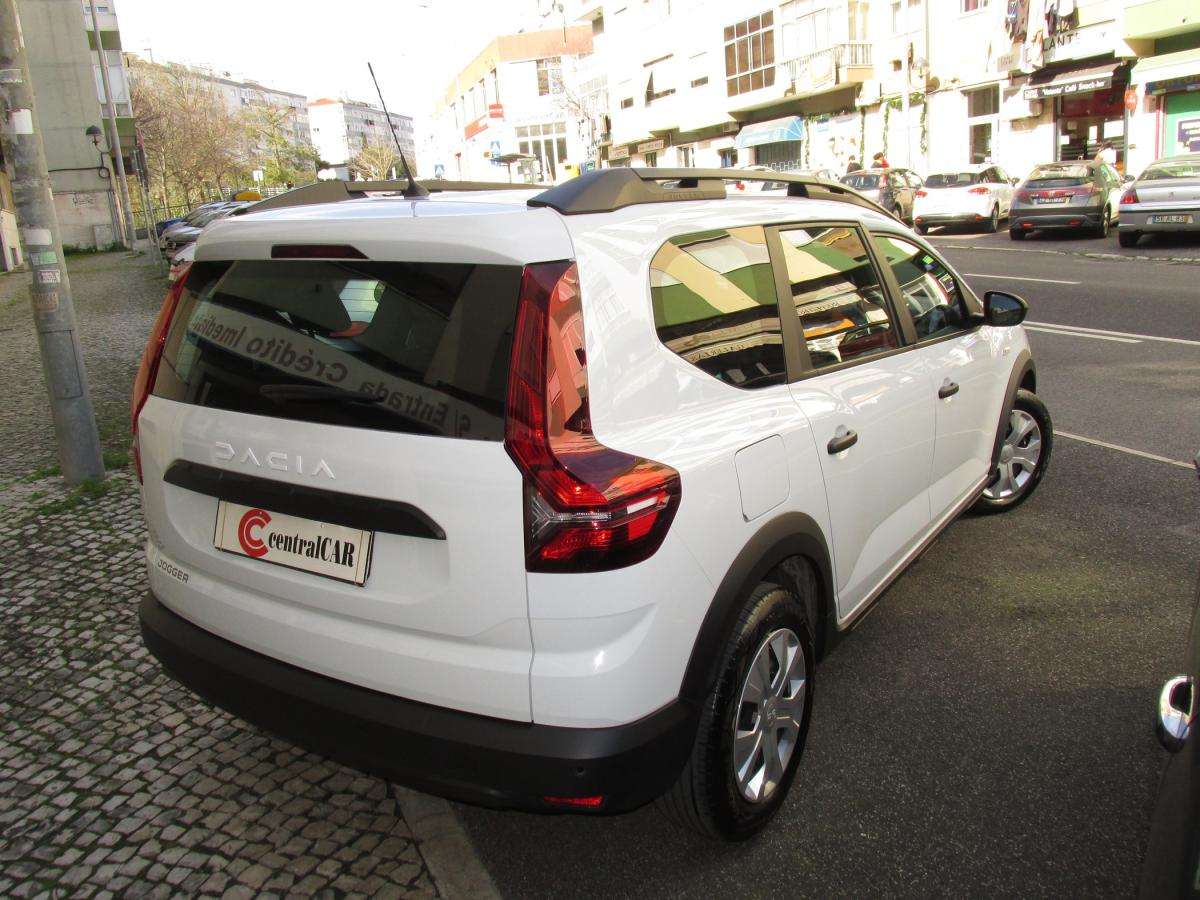 dacia-jogger-2023-gpl-999cc