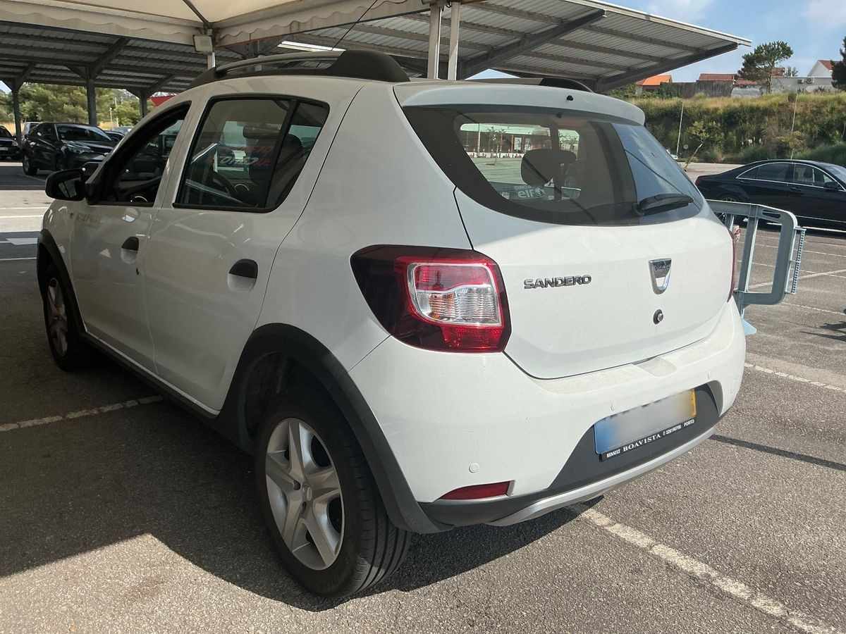 dacia-sandero-2016-gasolina-898cc