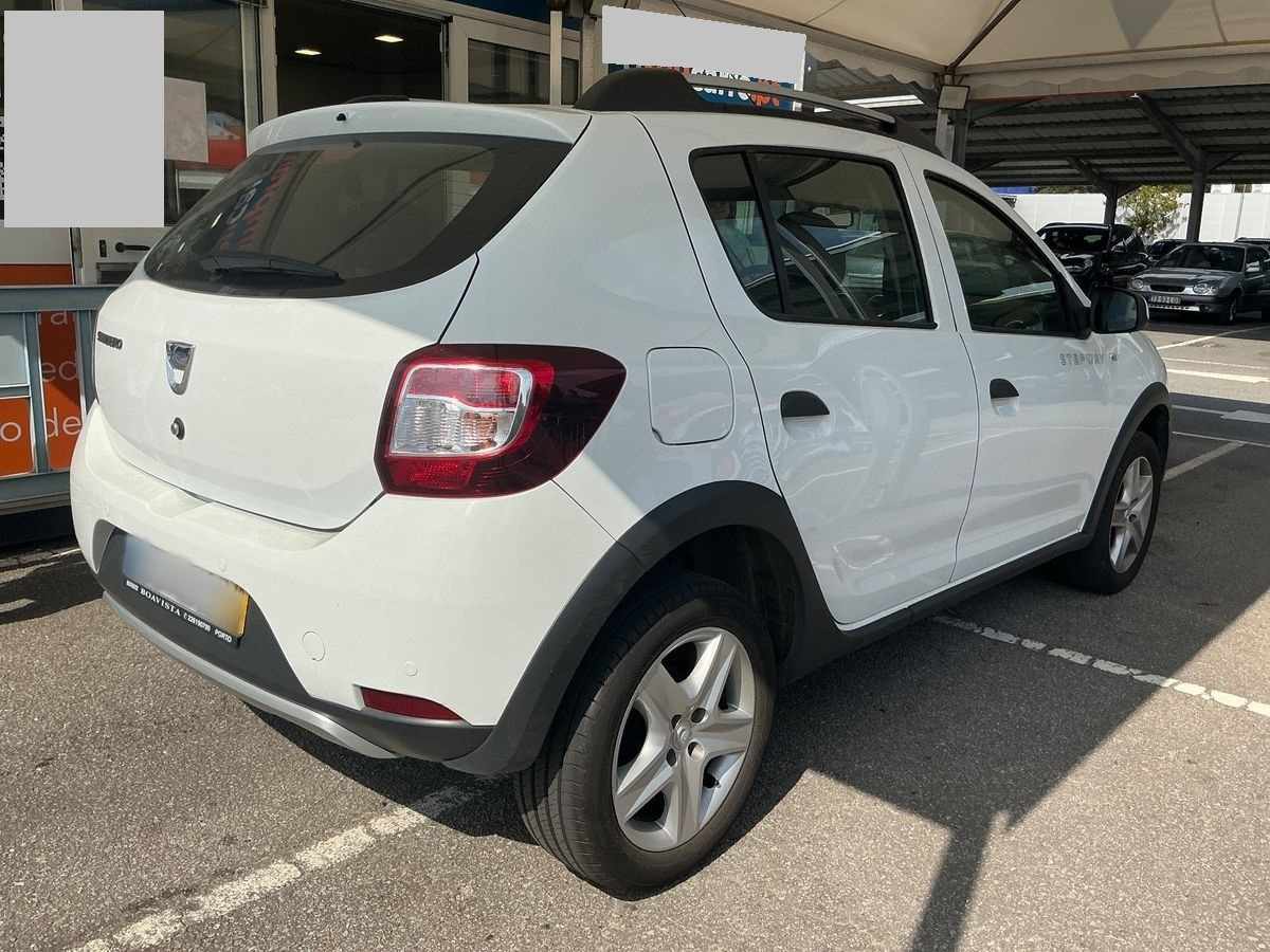 dacia-sandero-2016-gasolina-898cc