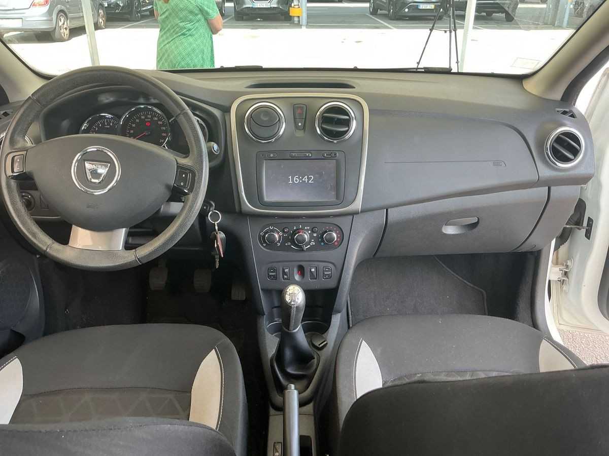 dacia-sandero-2016-gasolina-898cc
