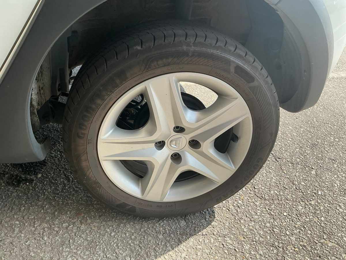 dacia-sandero-2016-gasolina-898cc