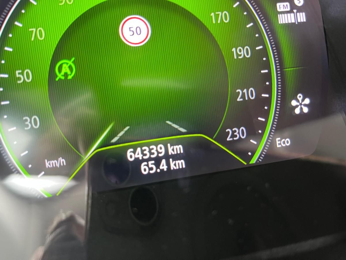 renault-megane-sport-tourer-2019-diesel-1461cc