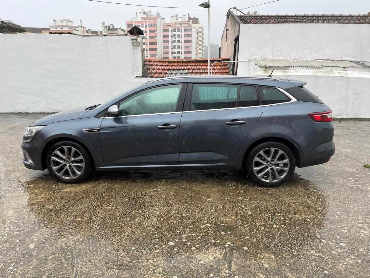 renault-megane-sport-tourer-2019-diesel-1461cc