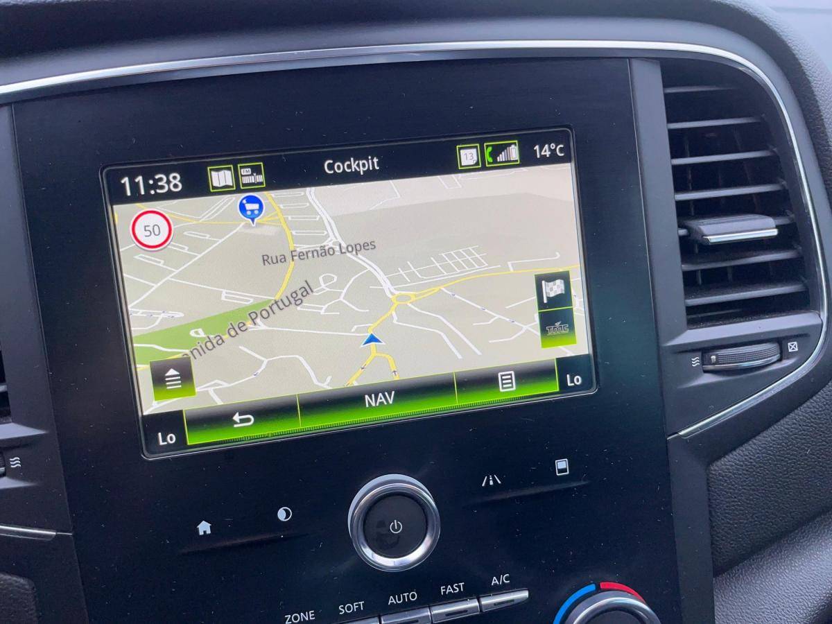 renault-megane-sport-tourer-2019-diesel-1461cc