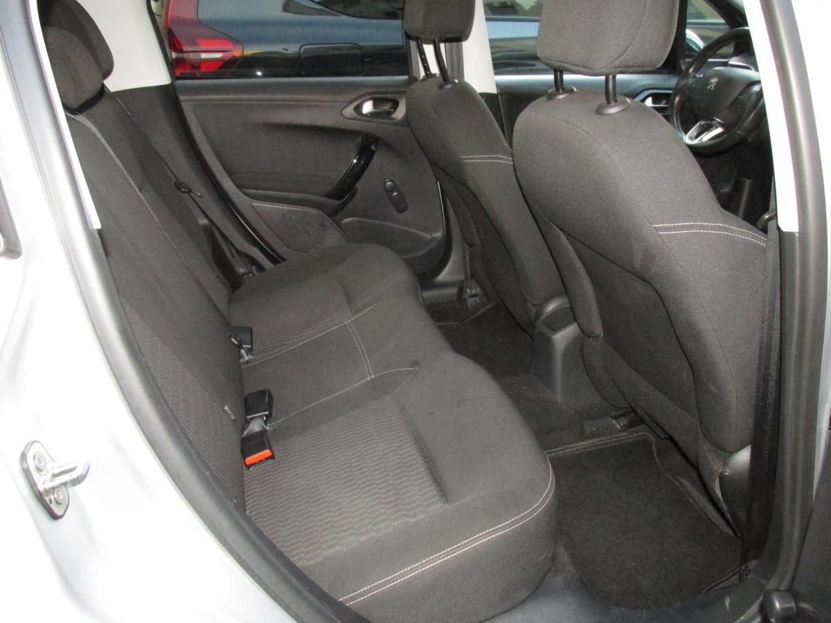 peugeot-208-2016-diesel-1560cc