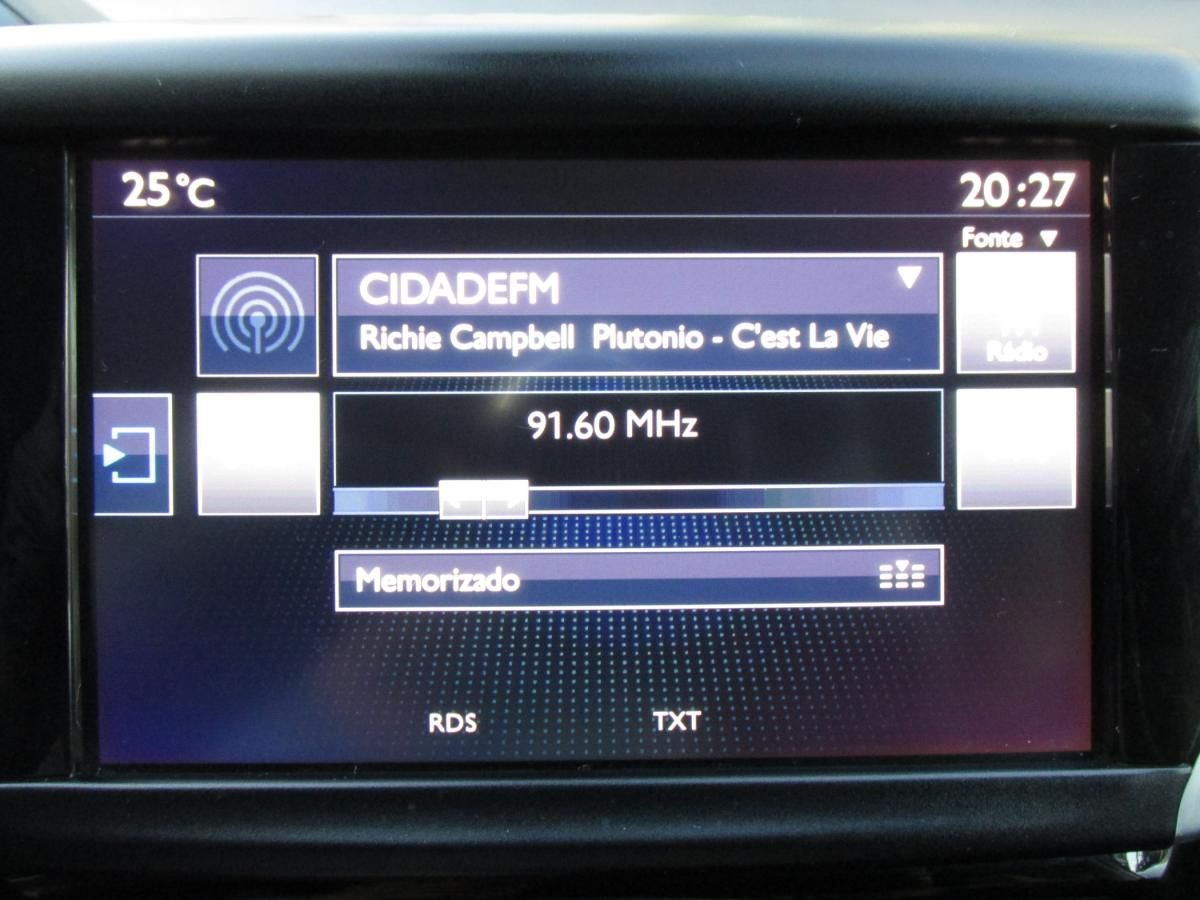 peugeot-208-2016-diesel-1560cc