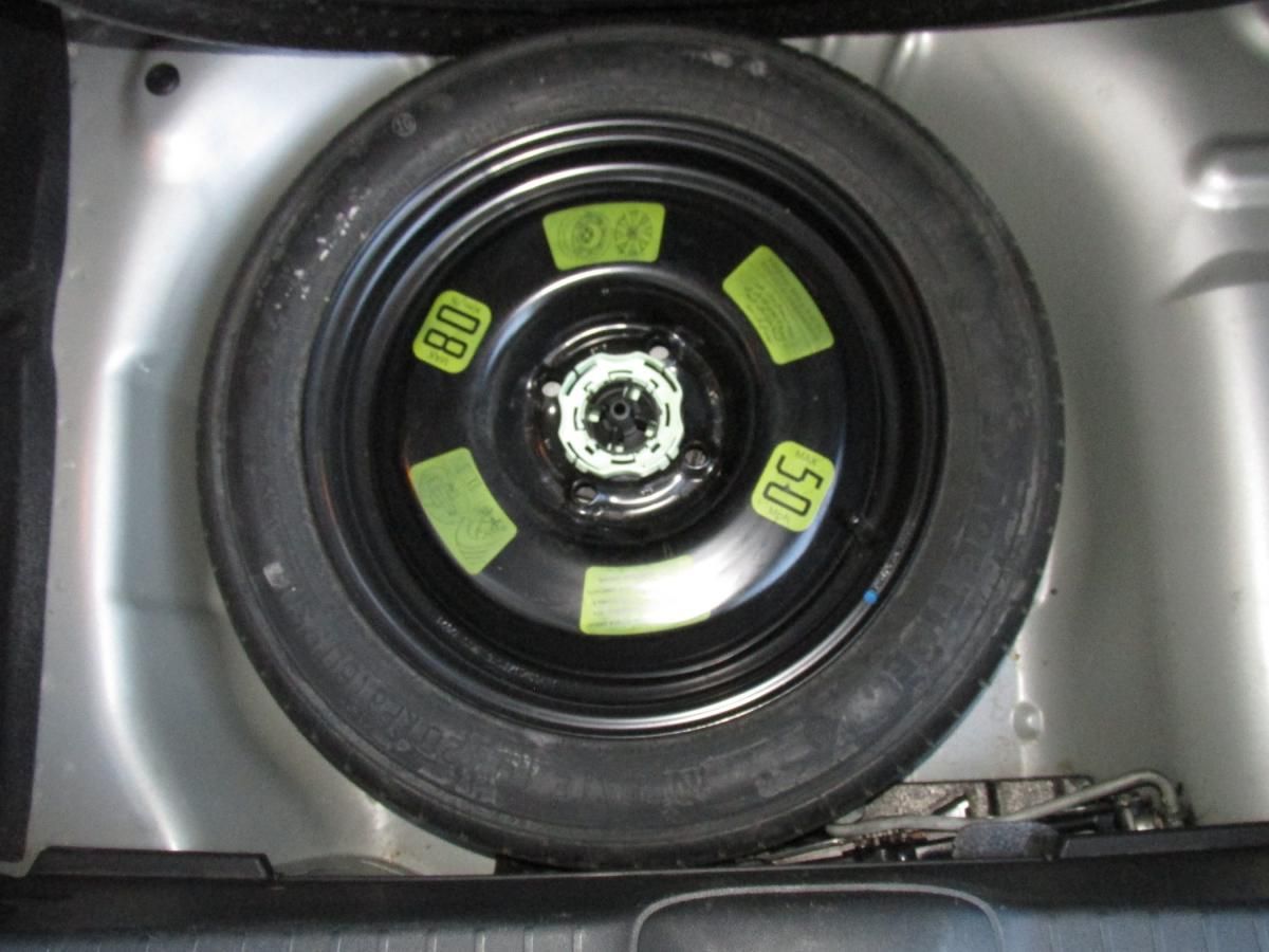 peugeot-208-2016-diesel-1560cc