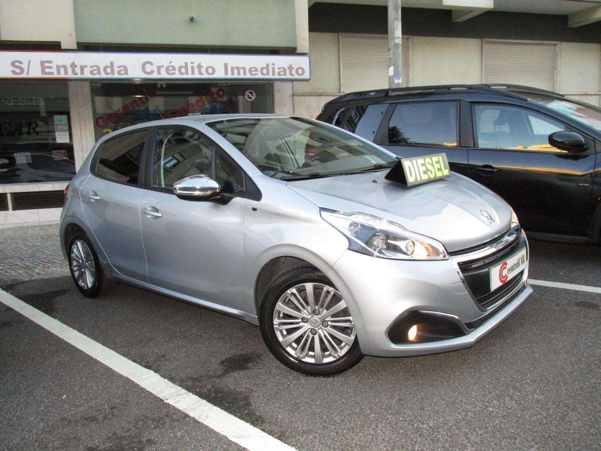 peugeot-208-2016-diesel-1560cc