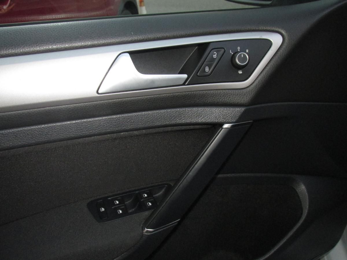 volkswagen-golf-2014-eletrico-0cc