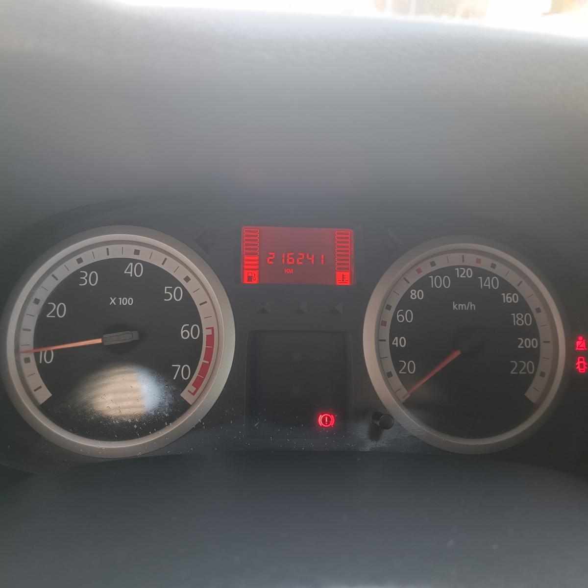 renault-clio-1-2-2008-gasolina-1149cc