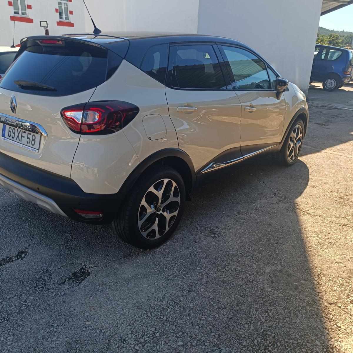 renault-captur-0-9-tce-2019-gasolina-898cc