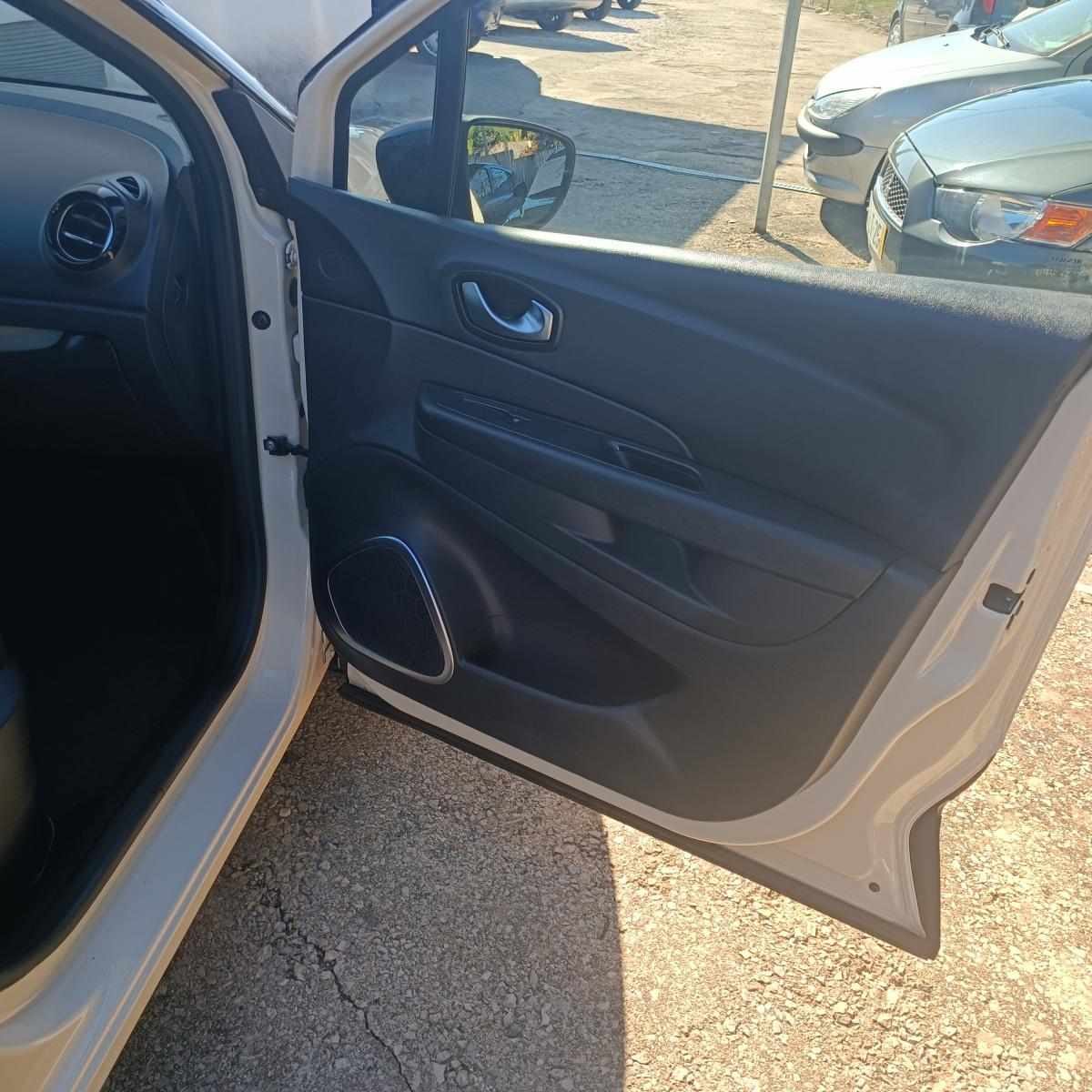 renault-captur-0-9-tce-2019-gasolina-898cc