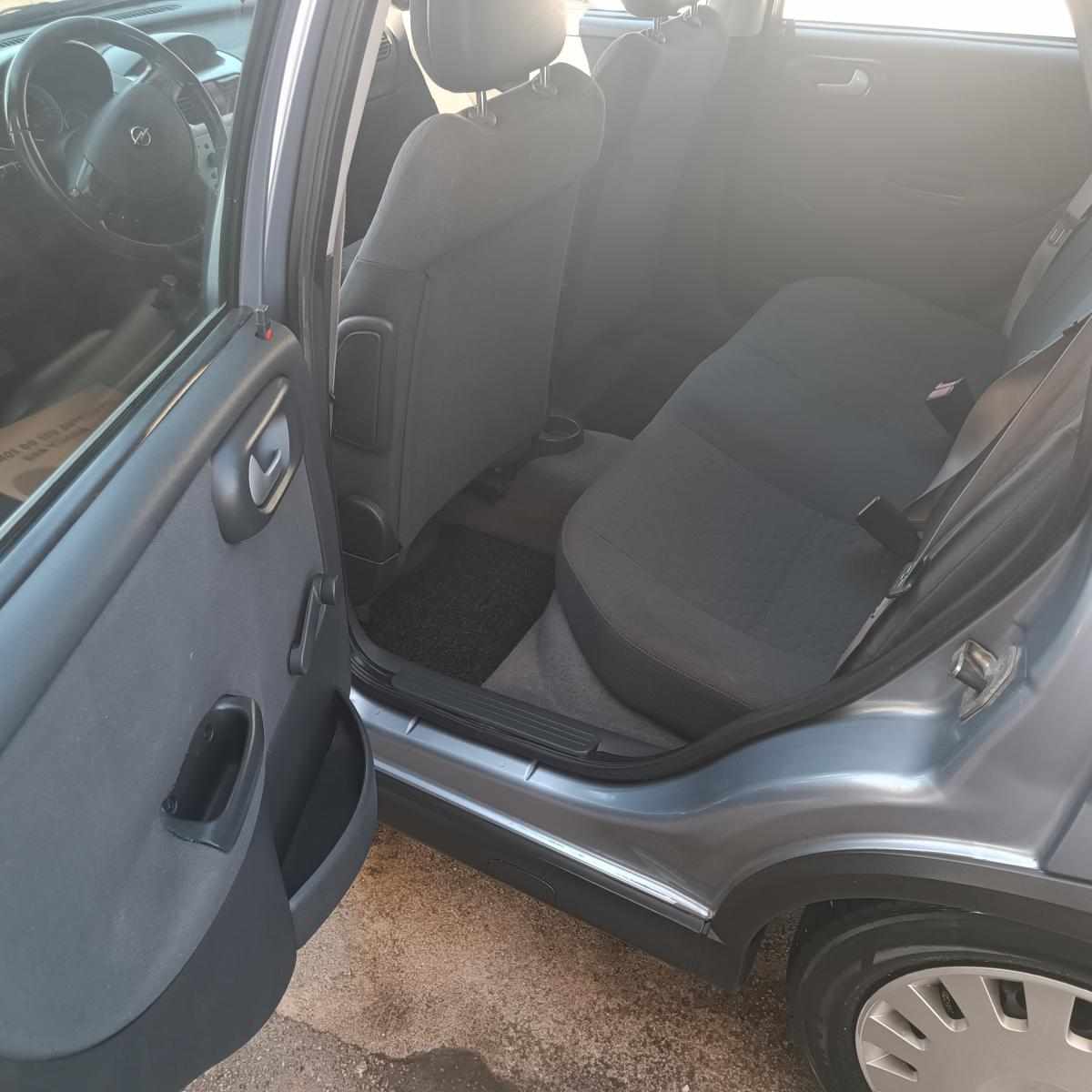 opel-corsa-1-2-16v-2003-gasolina-1199cc