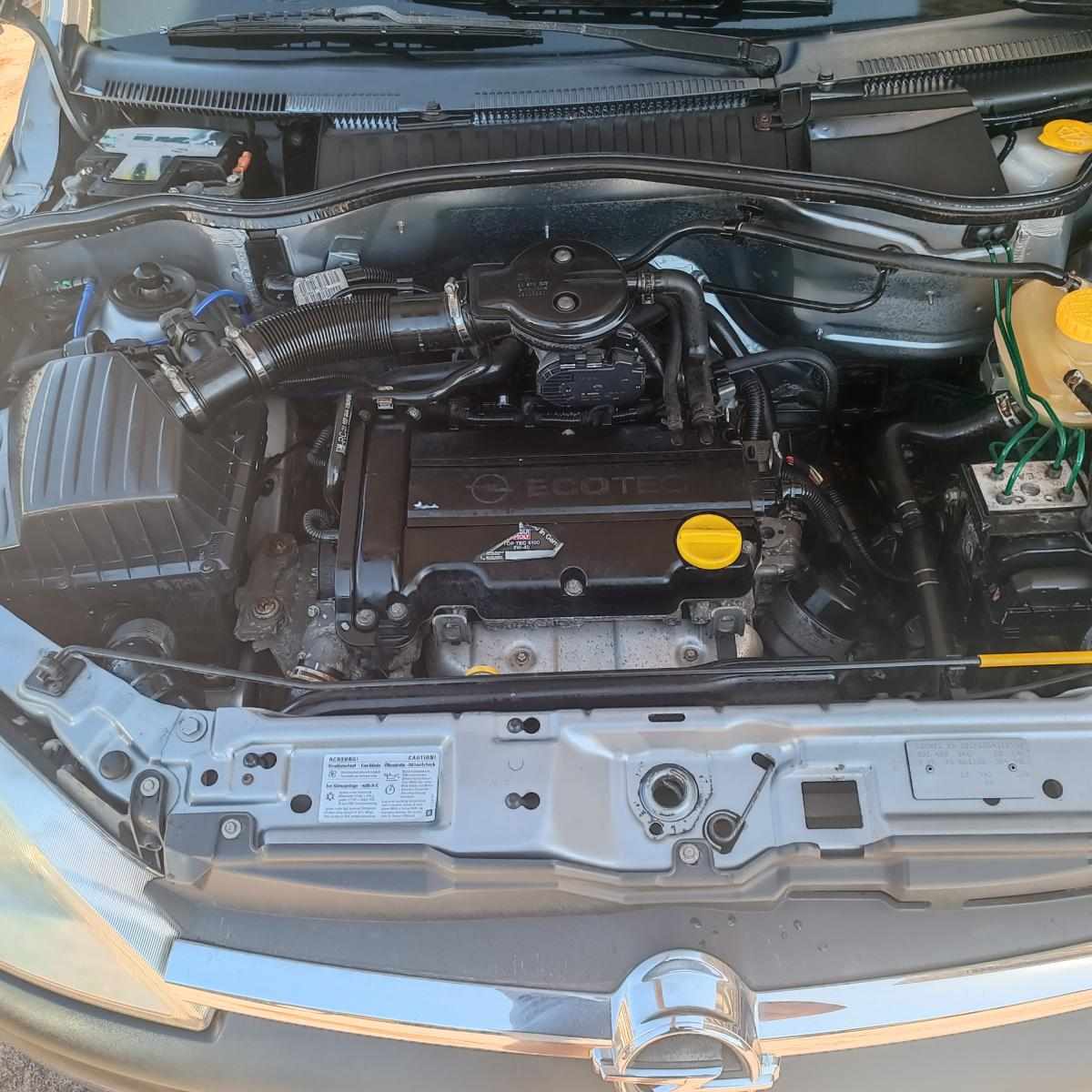 opel-corsa-1-2-16v-2003-gasolina-1199cc