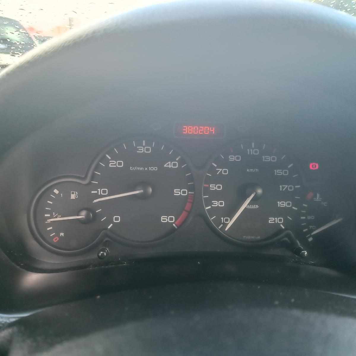 peugeot-206-1-4-hdi-2004-diesel-1398cc