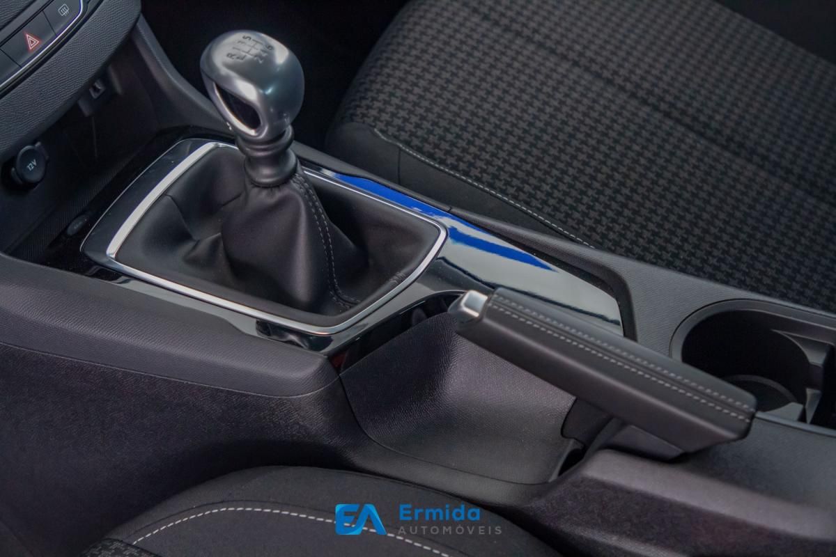 peugeot-308-2019-diesel-1499cc