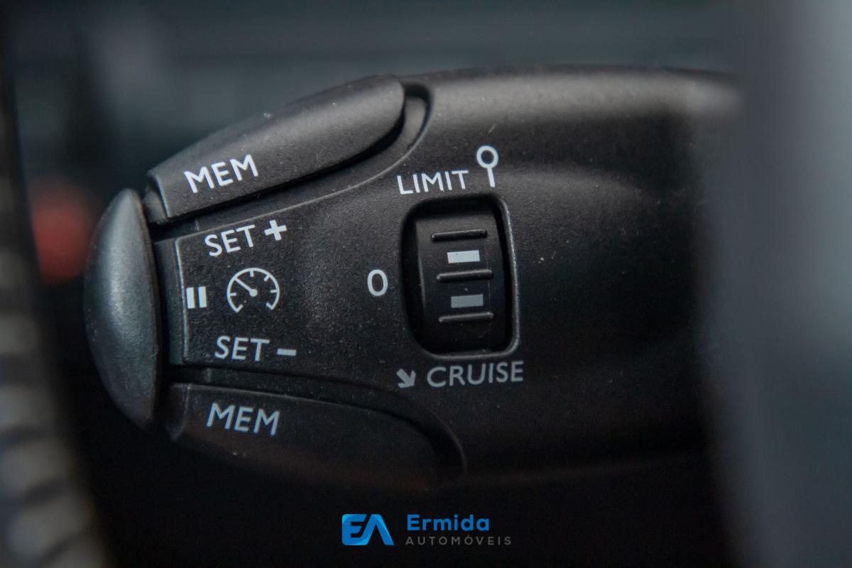 peugeot-308-2019-diesel-1499cc