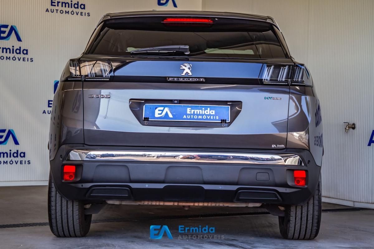 peugeot-3008-2022-hibrido-a-gasolina-1598cc