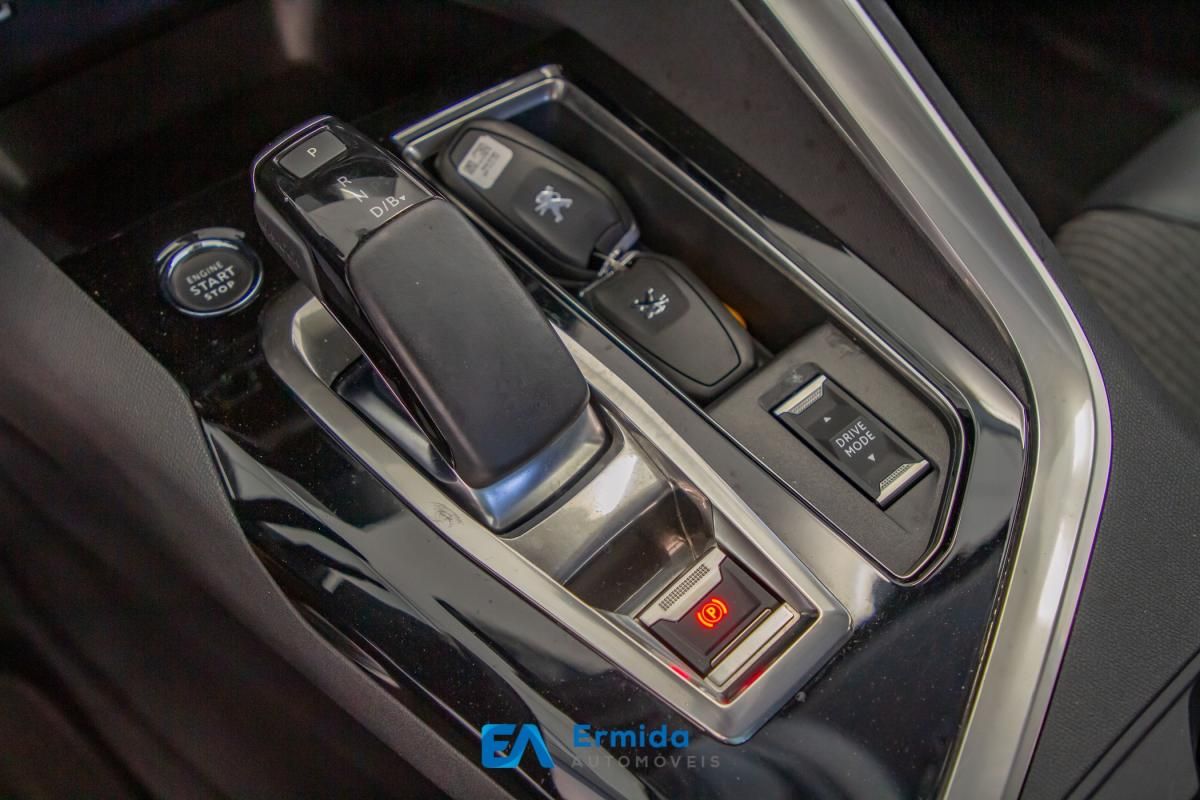 peugeot-3008-2022-hibrido-a-gasolina-1598cc