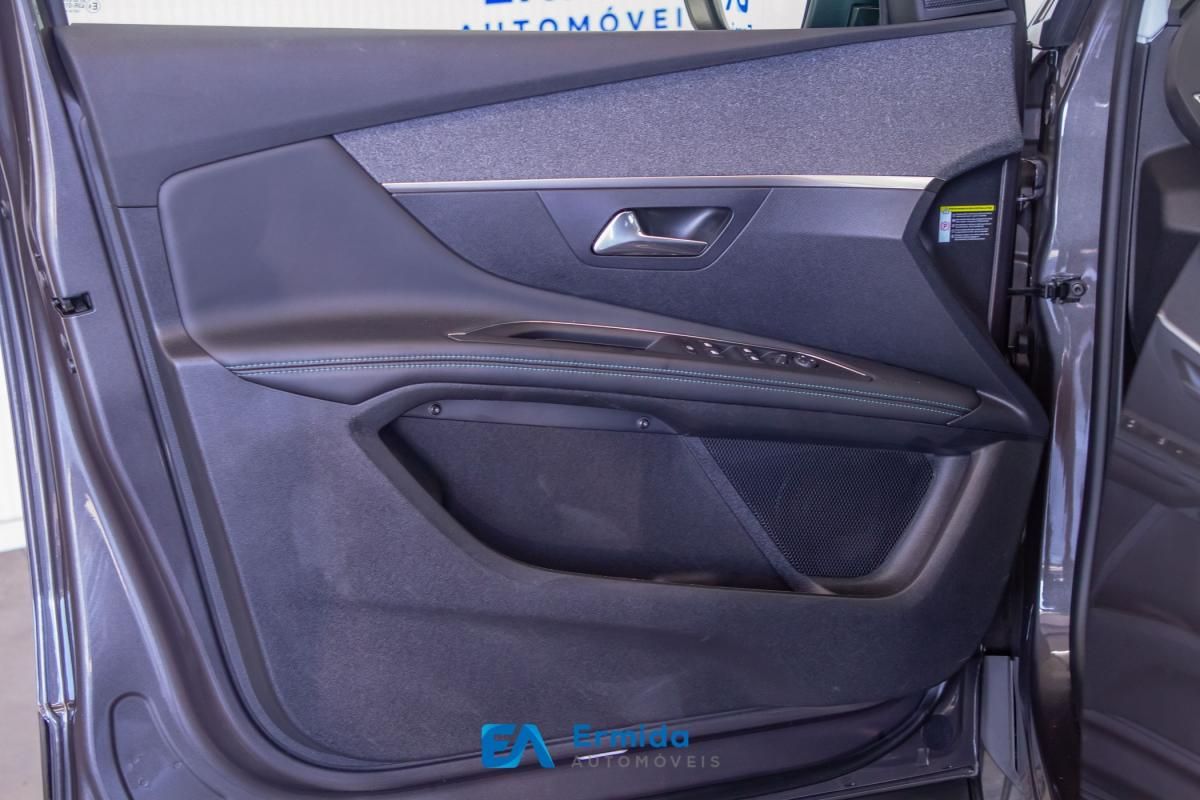 peugeot-3008-2022-hibrido-a-gasolina-1598cc