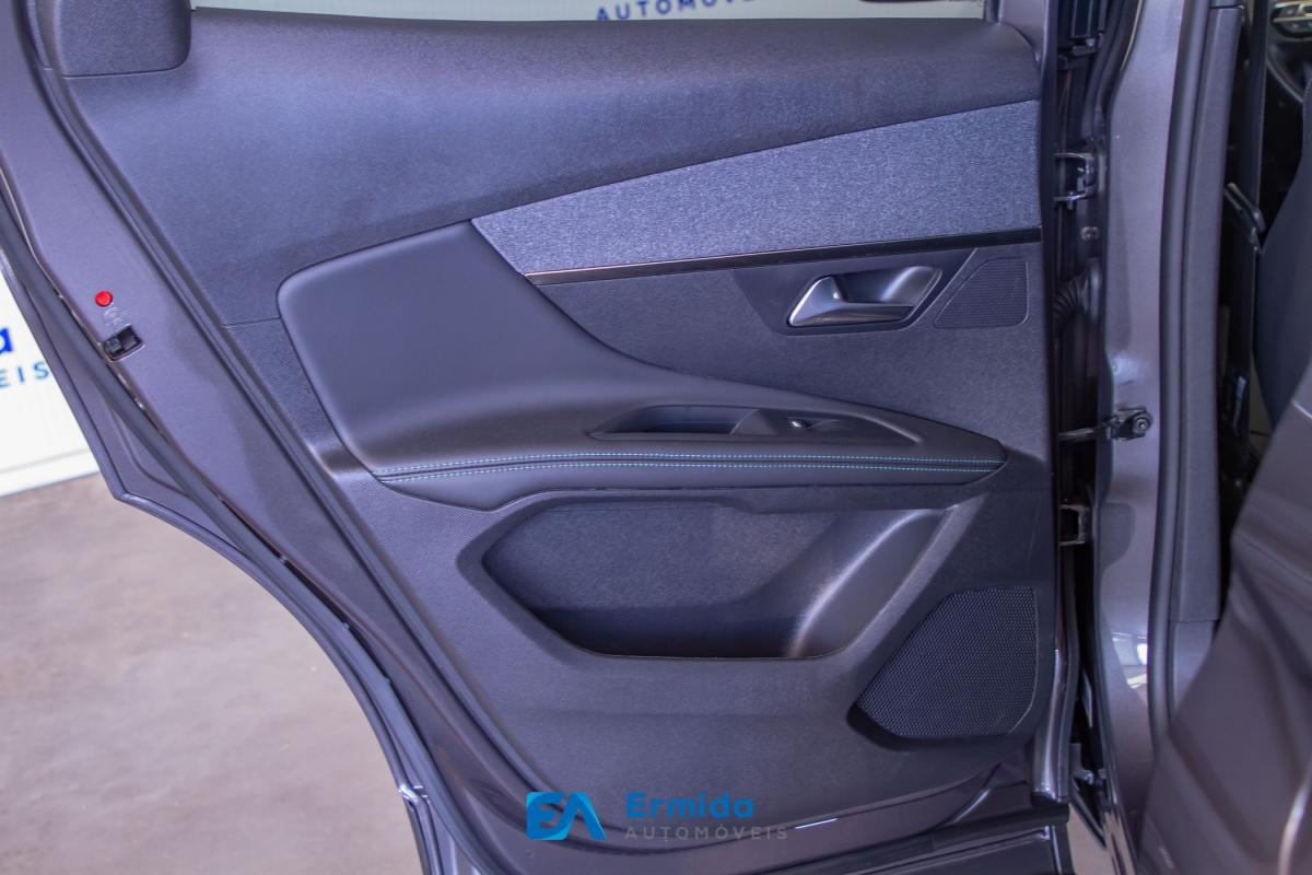 peugeot-3008-2022-hibrido-a-gasolina-1598cc
