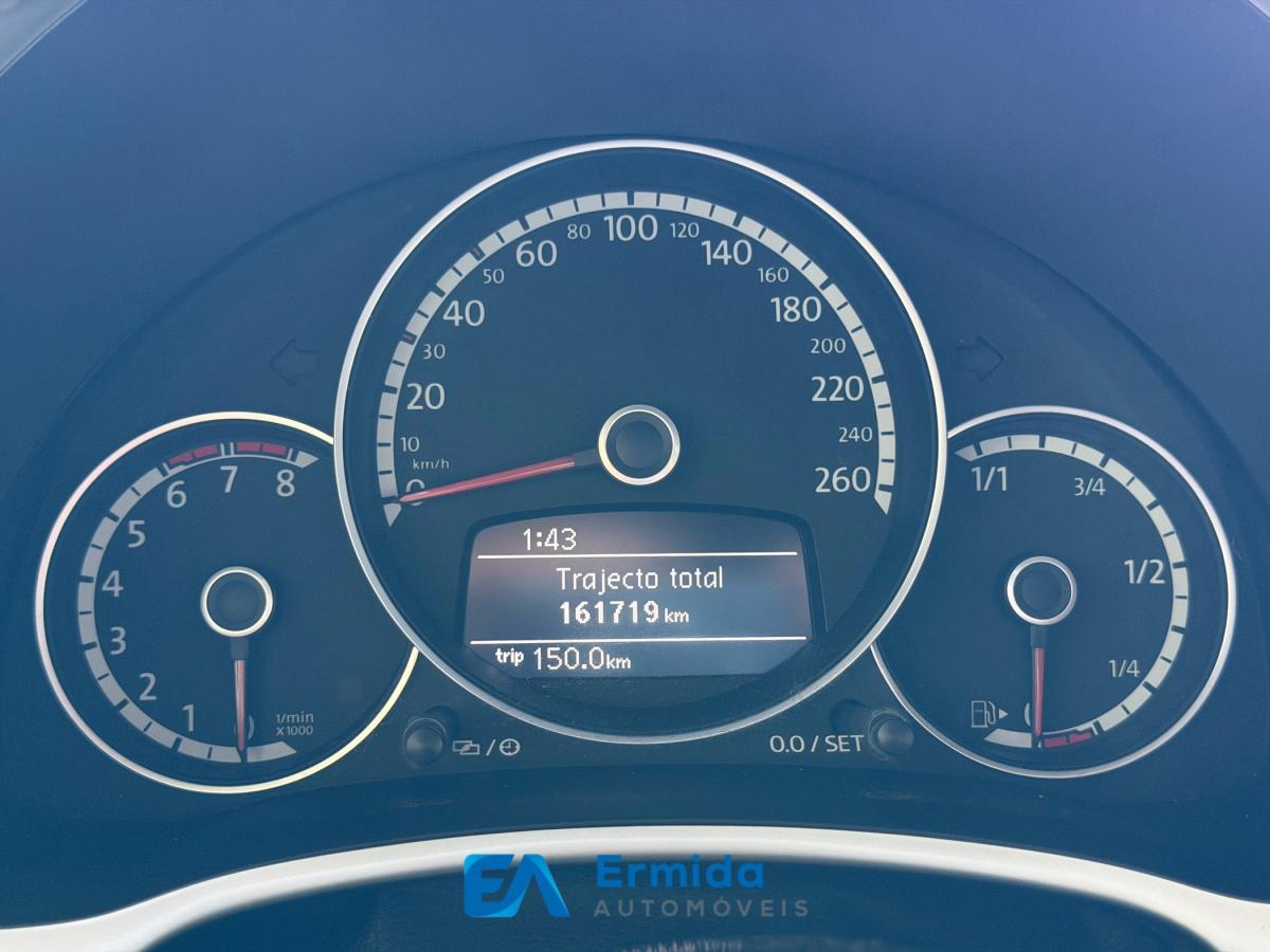 volkswagen-beetle-2014-gasolina-1197cc